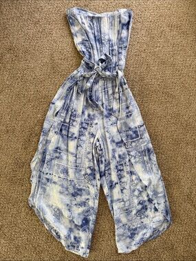 Ocean Drive Blue and White Strapless Paisley Wide-Leg Jumpsuit